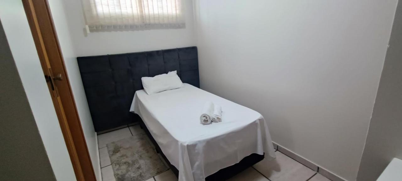 Hotel Pires Faxinal Buitenkant foto