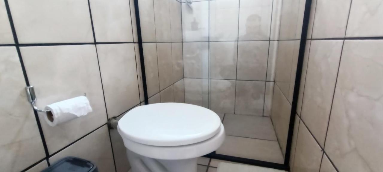 Hotel Pires Faxinal Buitenkant foto